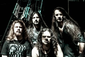 Attractha: assista ao lyric video “Unmasked Files”