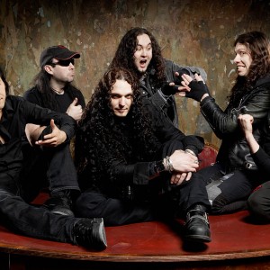 Dragonforce: banda divulga arte da capa e trailer do novo DVD