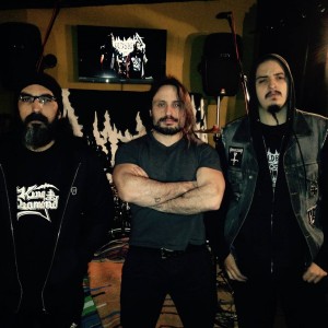 Coldblood: banda em estúdio gravando novo álbum
