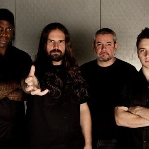 Você conhece a história de uma das maiores bandas brasileiras de Metal? Responda o Quiz do Sepultura!
