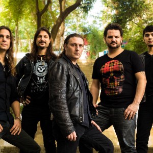 Angra: banda concede entrevista para Danilo Gentili