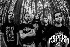 Espera XIII: assista baterista em ‘drum cam’