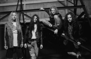 Heavy Metal e Grunge: estilos se confrontaram na década de 90?