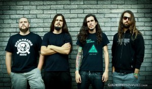 KroW anuncia turnê pelos EUA e entrevista na Roadie Crew