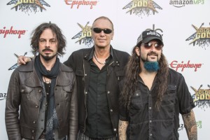 The Winery Dogs: ouça a nova música, “Oblivion”