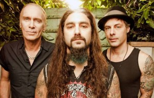 The Winery Dogs: banda lança novo videoclipe, “Oblivion”