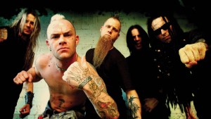 Five Finger Death Punch: banda embarca em turnê com o Black Sabbath