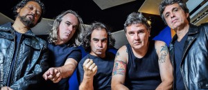 Metalmorphose: assista videoclipe alternativo para “Máscara”