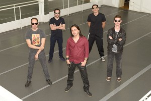 Freaky Jelly: banda libera nova música “Saints And Sinners” para audição