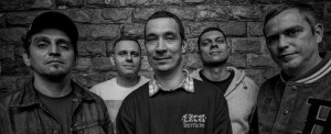 Garage Fuzz substitui Reffer em evento gratuito em Osasco