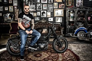 Leandro Caçoilo inaugura canal no YouTube com cover de Judas Priest