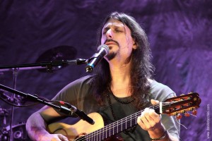 Rafael Bittencourt: confirmada música para o tributo a Edu Falaschi