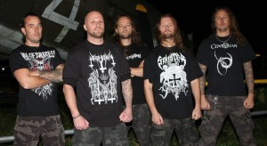 Sinister: banda já está no Brasil e envia mensagem aos fãs
