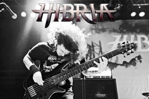 Hibria: banda anuncia desligamento do baixista Benhur Lima