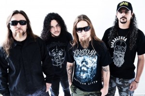 Claustrofobia revela duas músicas de novo álbum no Youtube
