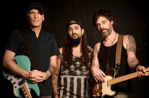The Winery Dogs: informação sobre show em BH