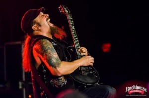 Noturnall: divulgado segundo vídeo de gravação de novo álbum com Mike Orlando