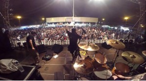 Dfront SA lançando o novo videoclipe, “Mais um Dia”