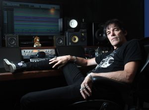 Richie Ramone faz shows no Brasil neste final de semana