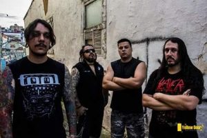 Core Divider: banda lança clipe sombrio e com temática sobre “guerra”