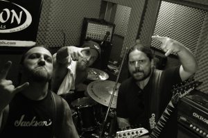 Claustrofobia lança composição em parceria com Andreas Kisser