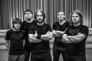 Louder: “não privem experiência, escute música nova”