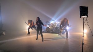 Shadowside inicia produção de novo clipe nos EUA