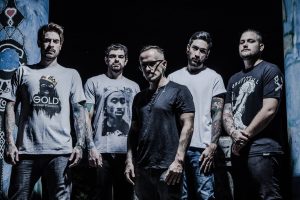 Gloria confirma show com setlist “by request” em SP