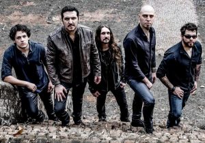 Higher: entrevista com Pedro Rezende na nova edição da Modern Drummer