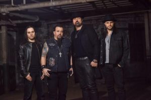 Adrenaline Mob divulga lyric vídeo da música “Chasing Dragons”. Confira!