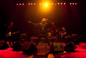 André Matos: turnê do álbum Holy Land chega ao Roça n’ Roll!