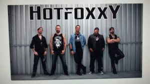 Hot Foxxy: ouça o novo single, “Redhead Rocker”