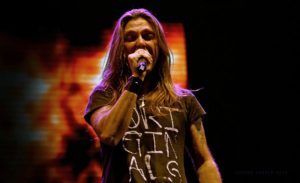 Edu Falaschi anuncia novas datas da “Rebirth of Shadows Tour”