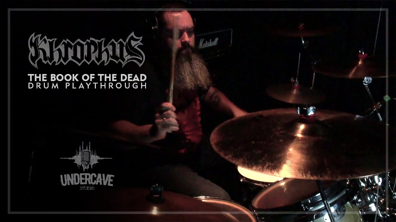 Khrophus: Carlos Fernandes executando a música “The Book Of The Dead”, assista agora!