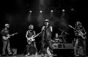 Dudé e a Máfia: banda lança clipe de ‘Algo Mais’