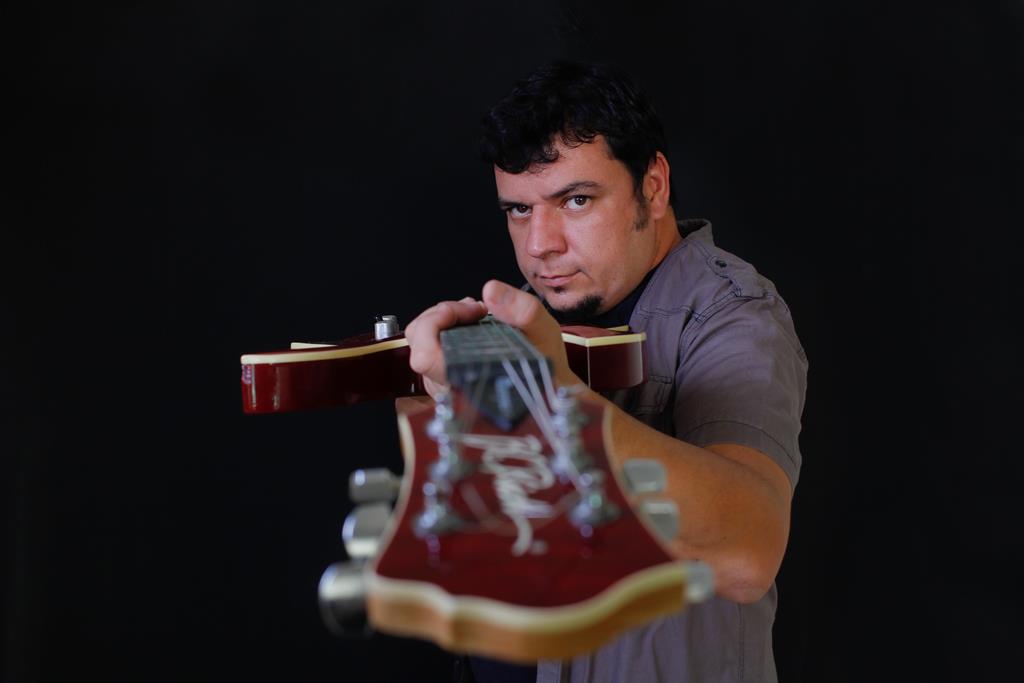 Beto Lani - Press 2023 B