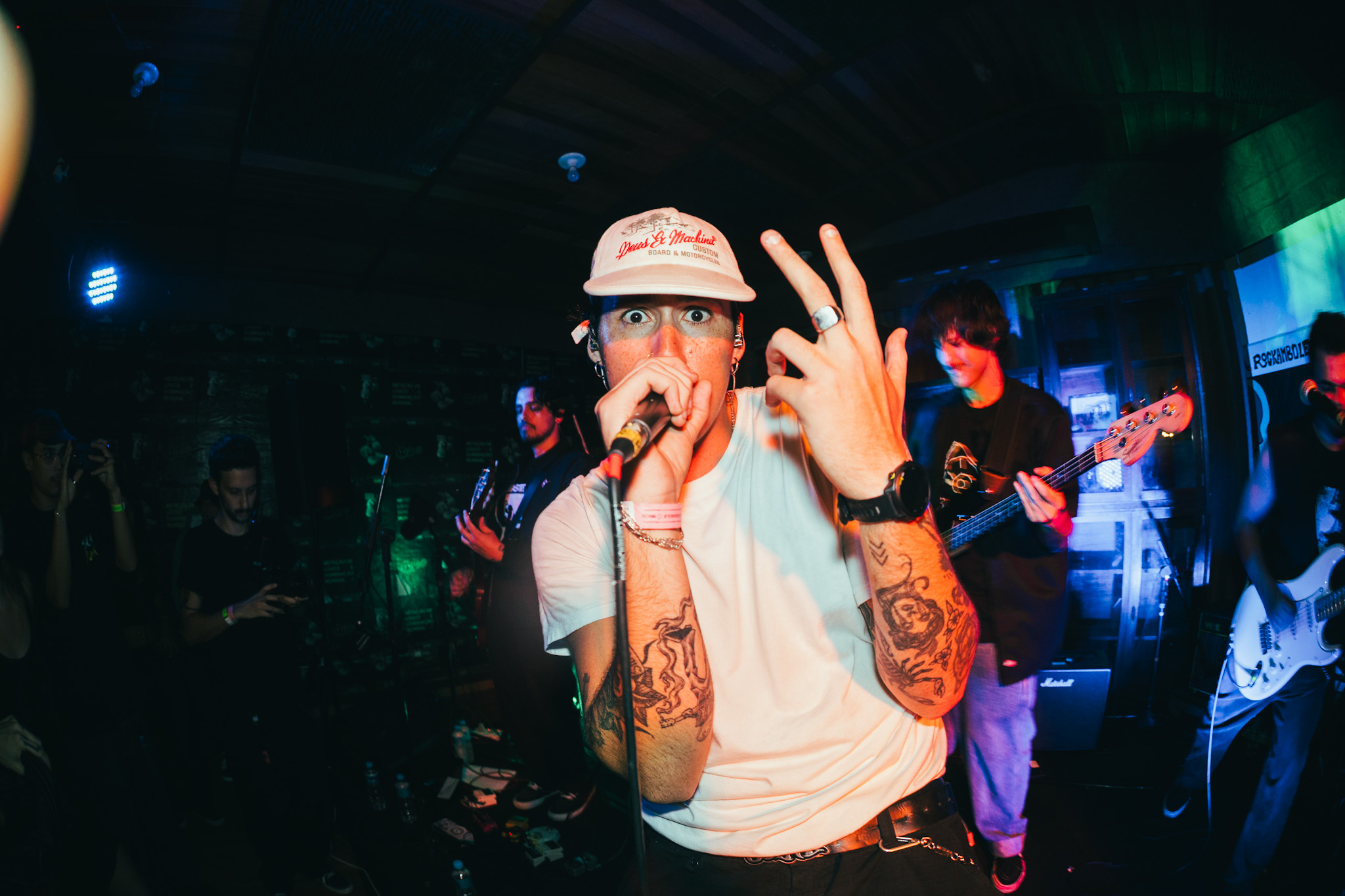 Show autoral de André Rossi abre a Festa do Rubão: Especial Charlie Brown Jr. no Jai Club, em São Paulo