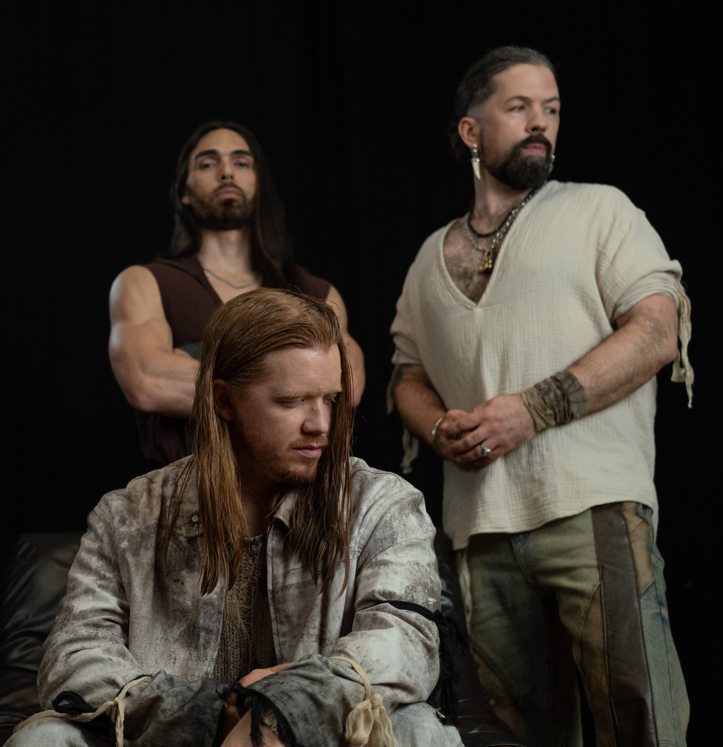 EQUILIBRIUM revela videoclipe para o novo single ‘Borrowed Waters’ com participação especial da artista mística RONIIT EQUILIBRIUM revela videoclipe para o novo single ‘Borrowed Waters’ com participação especial da artista mística RONIIT