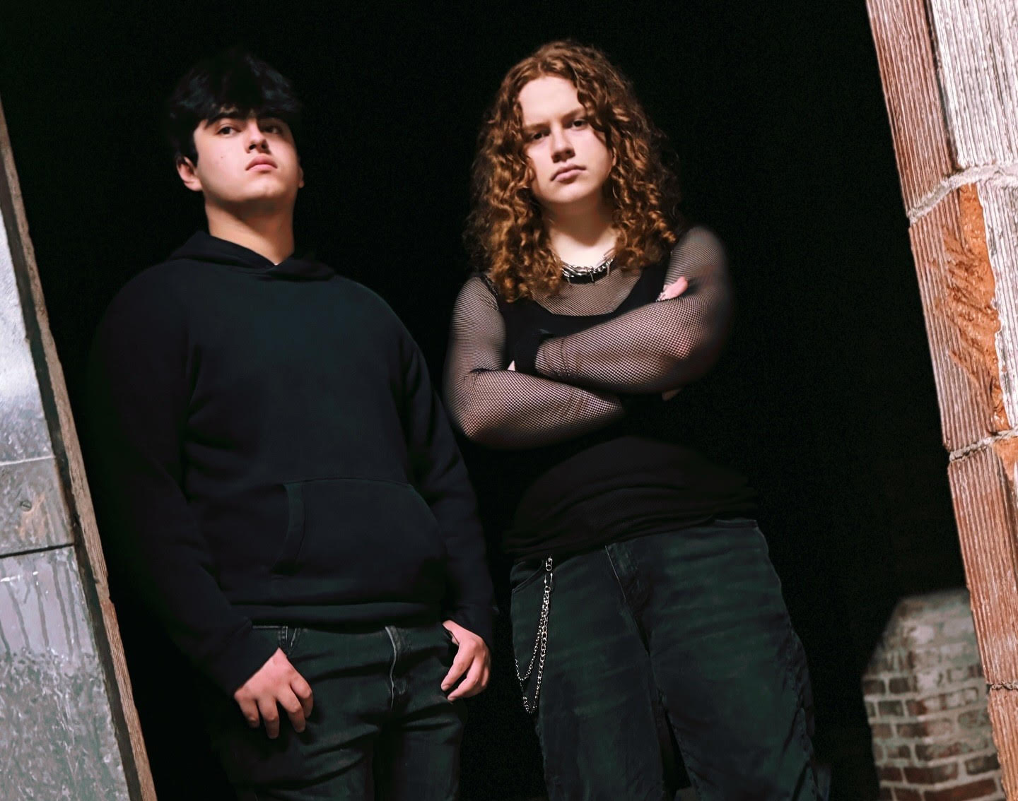 O duo americano de metalcore Cataclysmic lança o devastador novo single “Entropy”