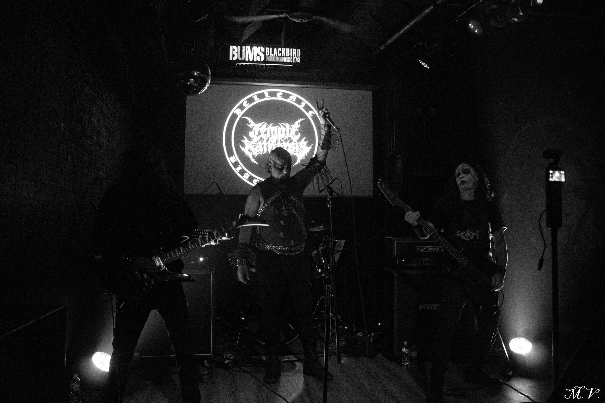 A banda TEMPLE OF KATHARSIS lança novo álbum “WORSHIPERS OF THE ANCIENT NECROMANCY”, e o videoclipe do single “The Darkness Which Swallows The Dawn”