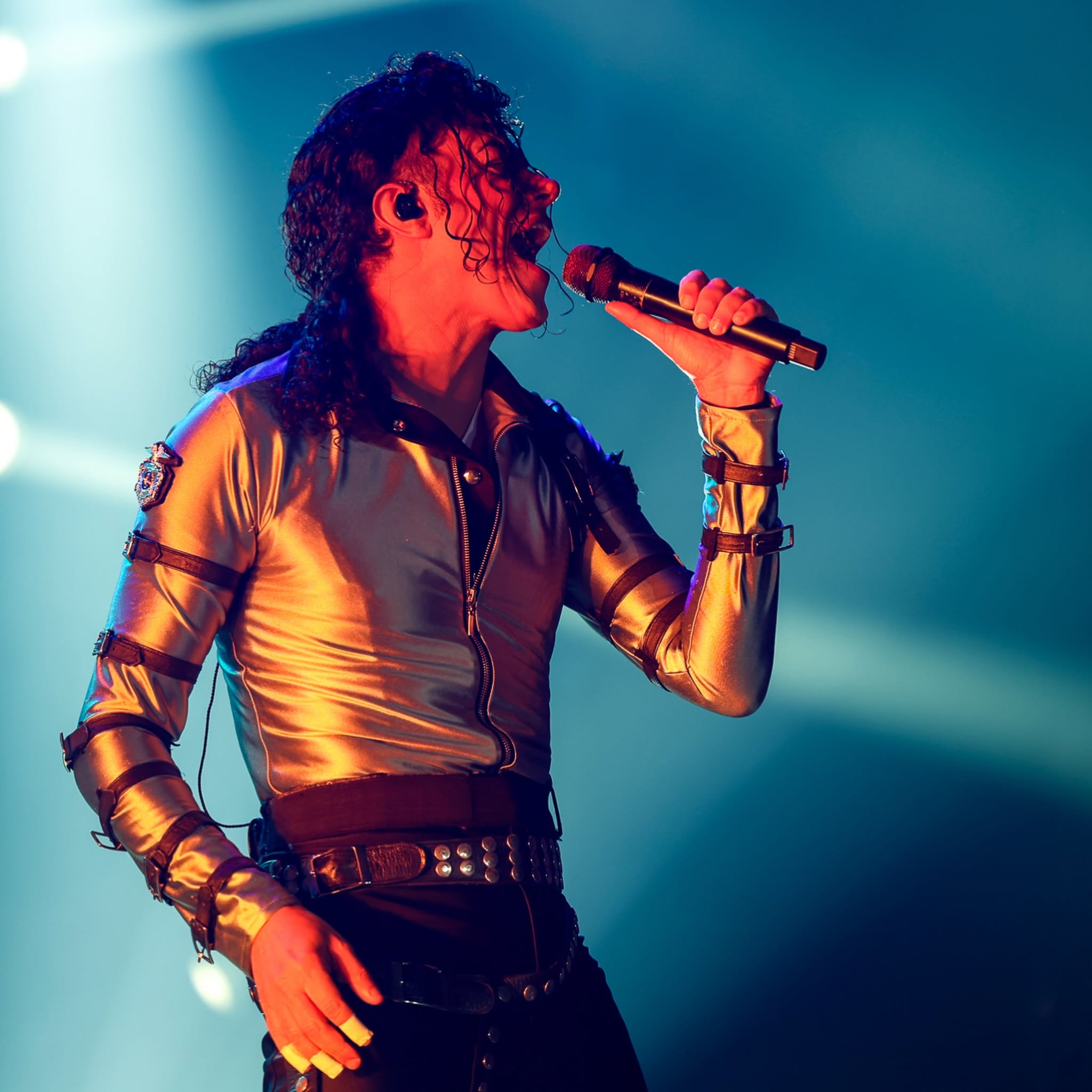 Rodrigo Teaser traz o maior tributo a Michael Jackson do mundo para São Paulo neste fim de semana