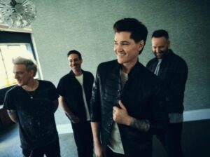 The Script por Simon Emmett