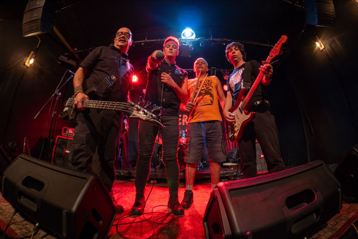 Novo álbum do Cólera chega à coleção “Red Star Sessions”, que reunirá 10 LPs para celebrar a história da música independente brasileira
