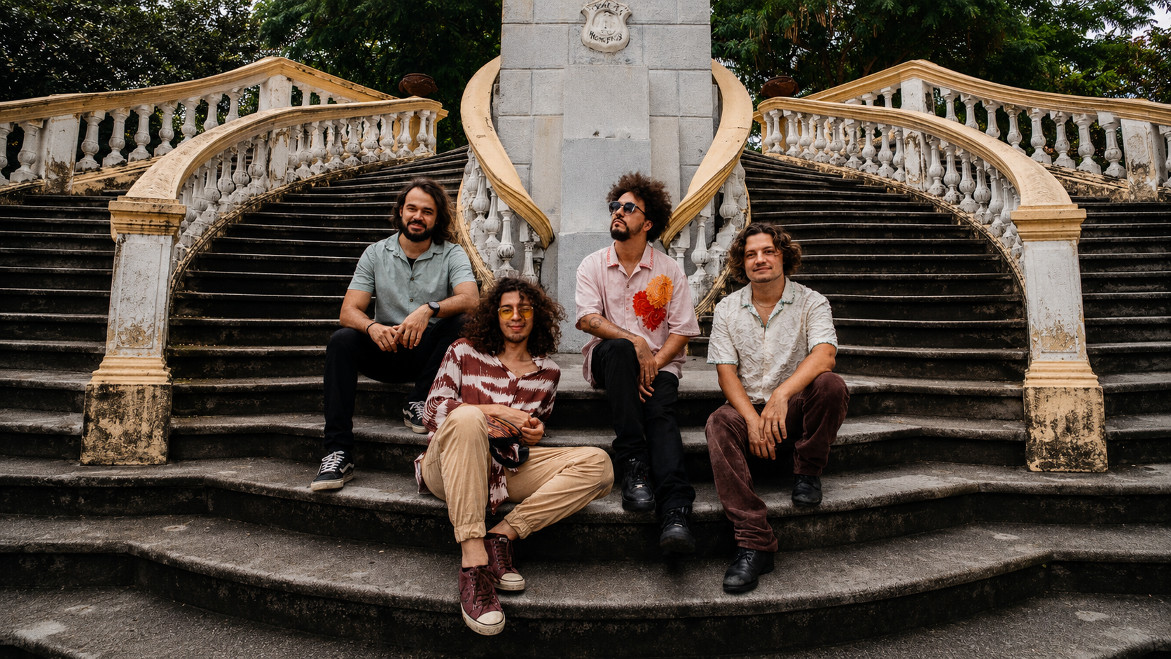 Selvagens À Procura De Lei lançam o álbum Pivete com manifesto conceitual e celebração do rock nordestino