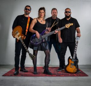 Ostra Coisa - Press4