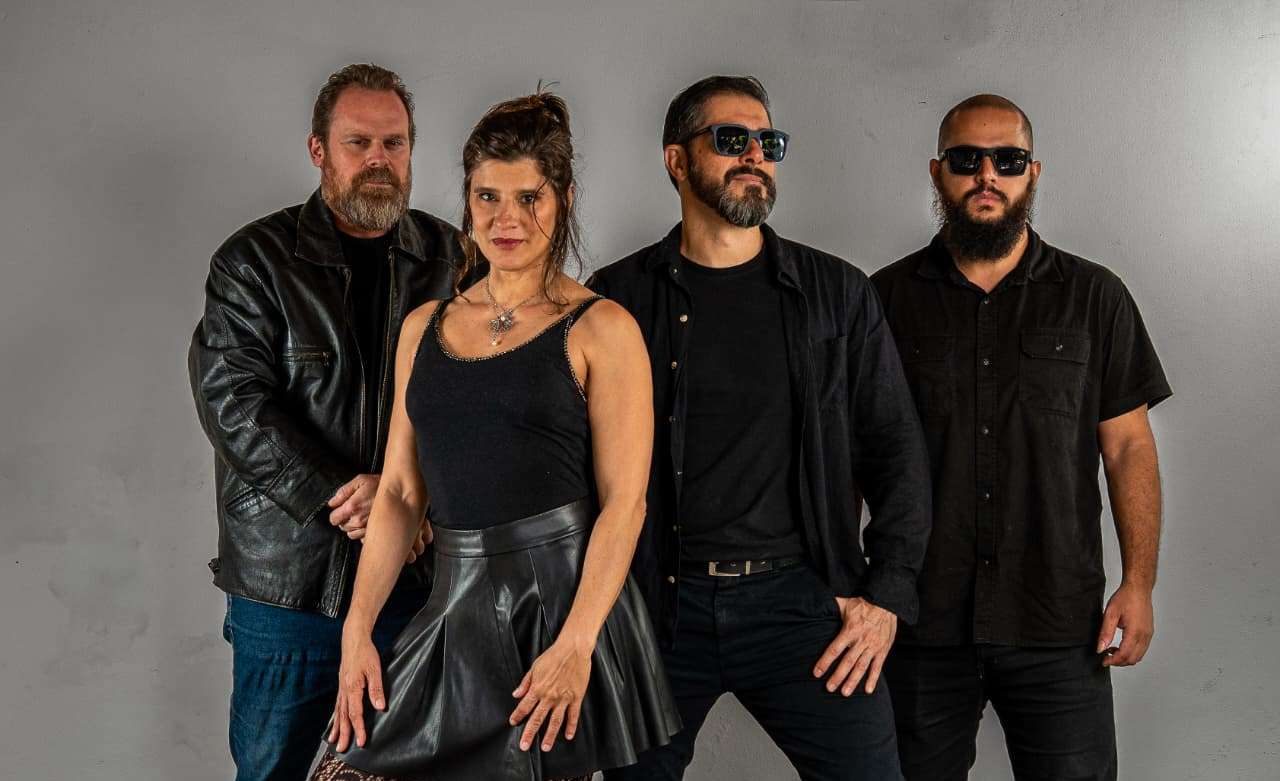 Ostra Coisa - Press5