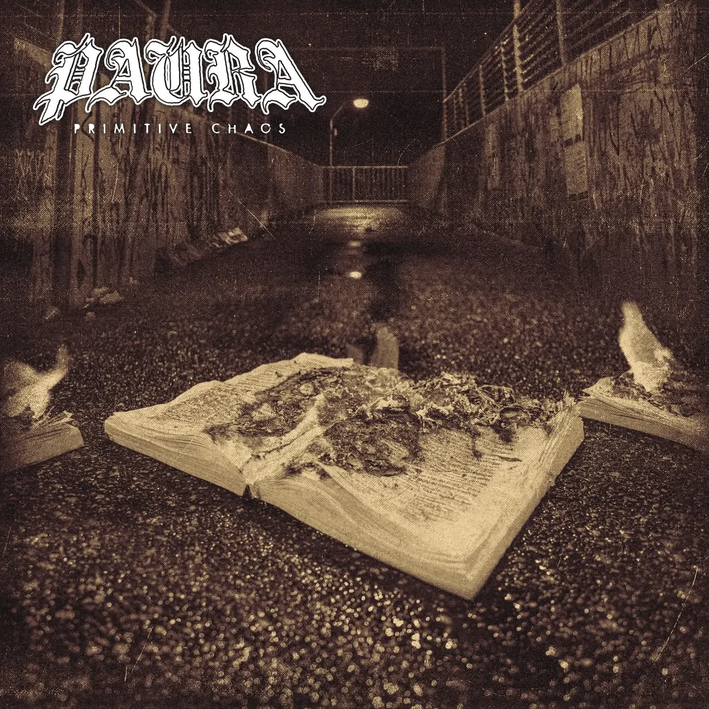 Paura mira em velhos problemas humanos e entrega muito metalcore em “Primitive Chaos”
